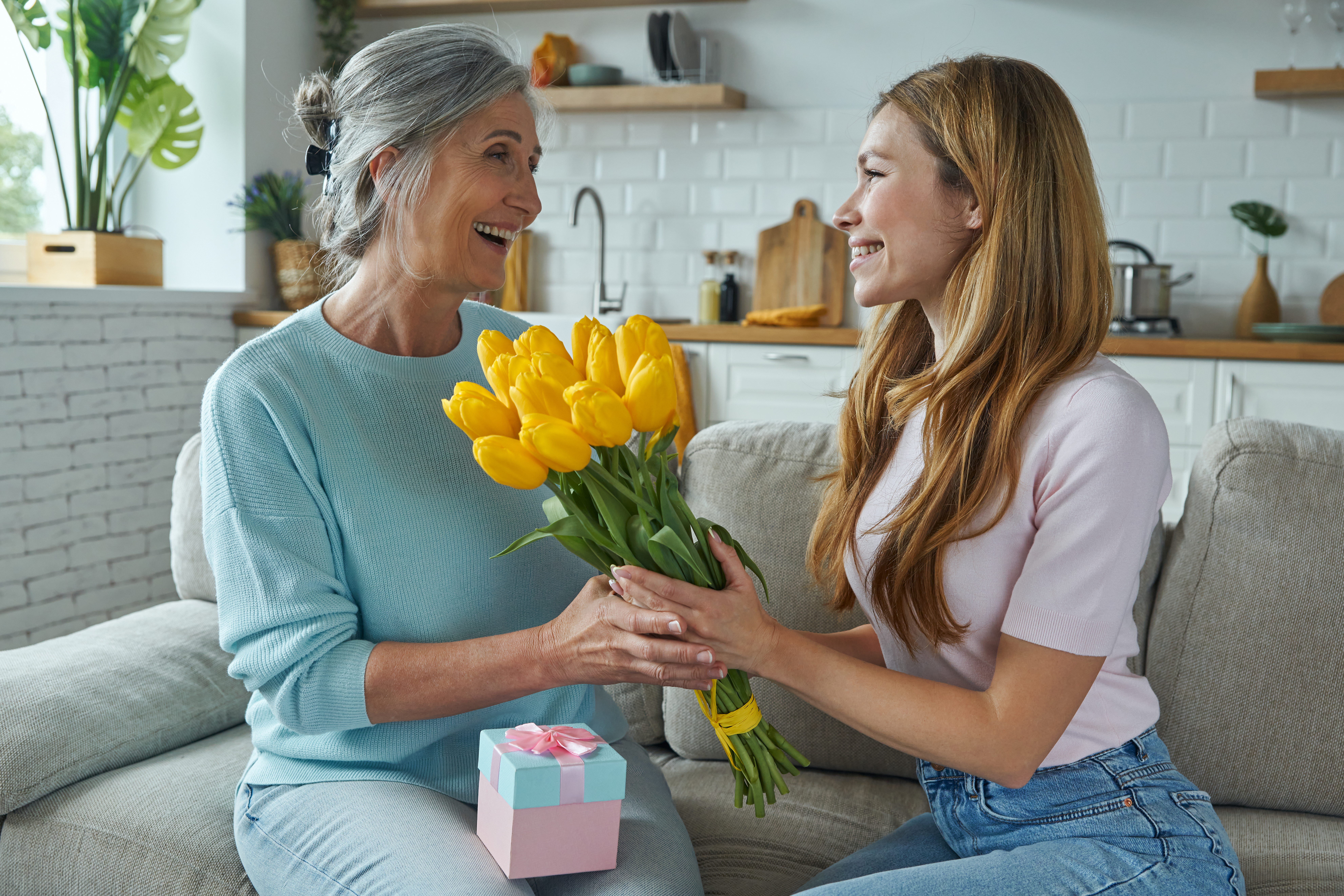 Thoughtful Gifts To Remind Your Grandparents They’re Loved